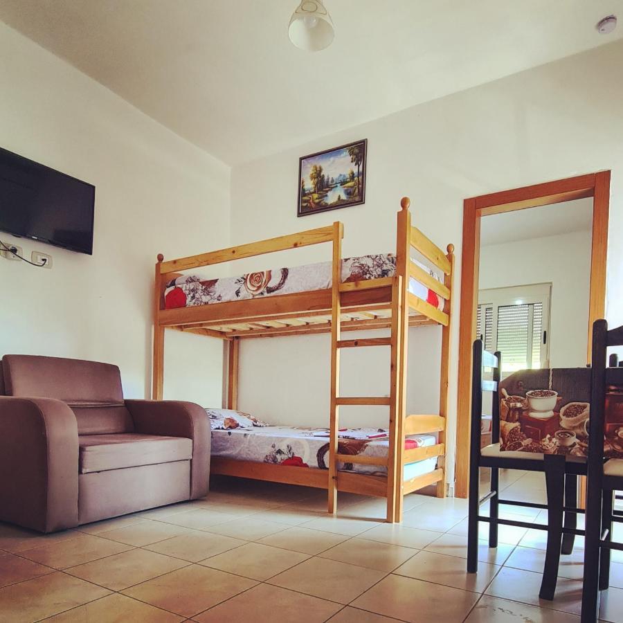 Hotel Gonaj Velipoja Szoba fotó