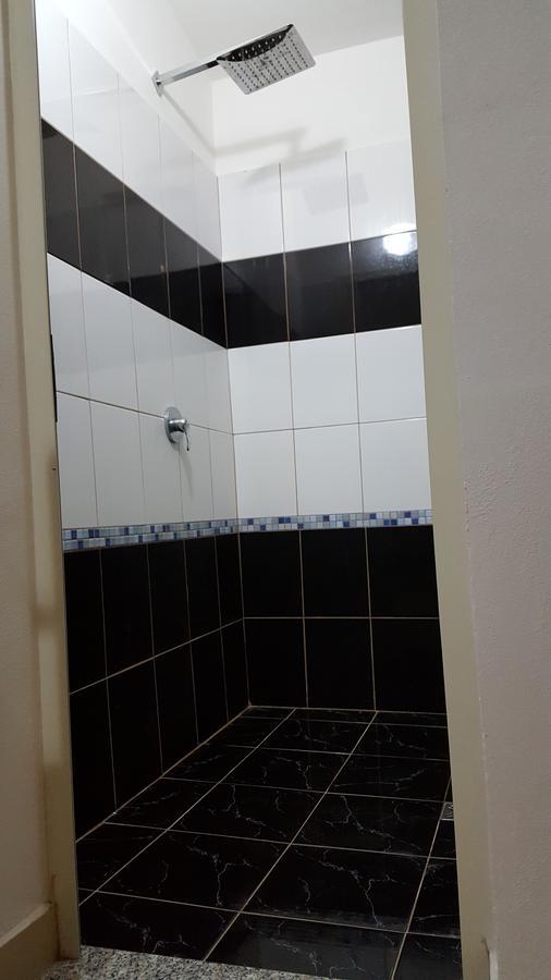 Hotel Gonaj Velipoja Kültér fotó