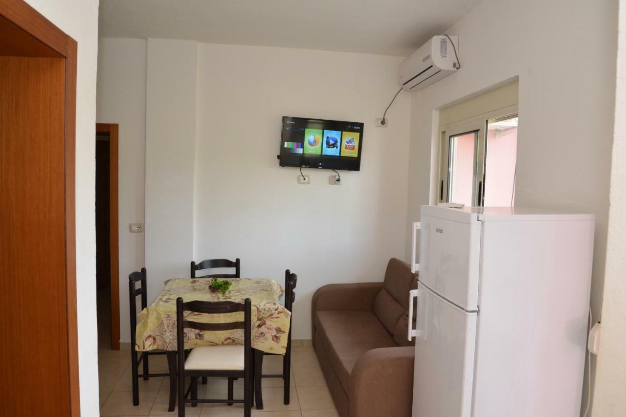 Hotel Gonaj Velipoja Kültér fotó